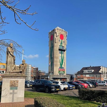 B&B De Tulpentoren Roelofarendsveen Екстериор снимка