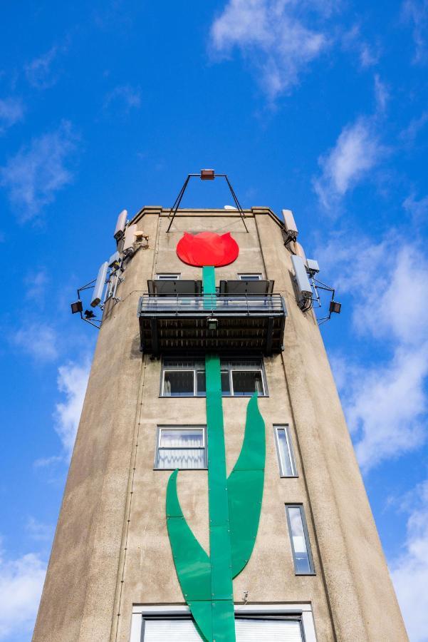 B&B De Tulpentoren Roelofarendsveen Екстериор снимка