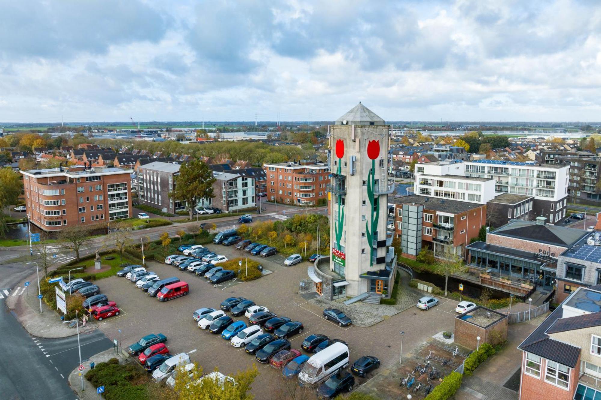 B&B De Tulpentoren Roelofarendsveen Екстериор снимка